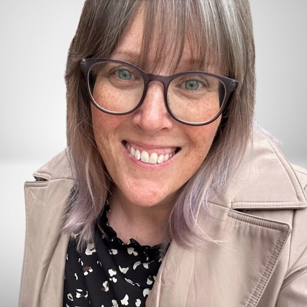 Jane Matthews Pic 2025_Glen Ellyn Therapists 600